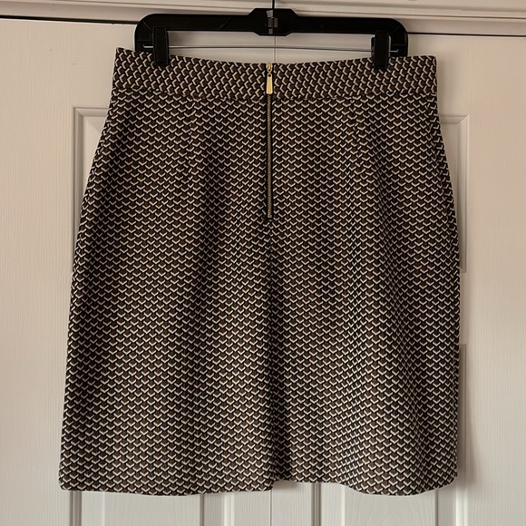 Marks & Spencer Collection Pleated Bronze Geometric Print Skirt 10 Long. - Picture 5 of 8